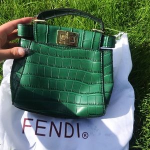 Fendi Peakaboo mini